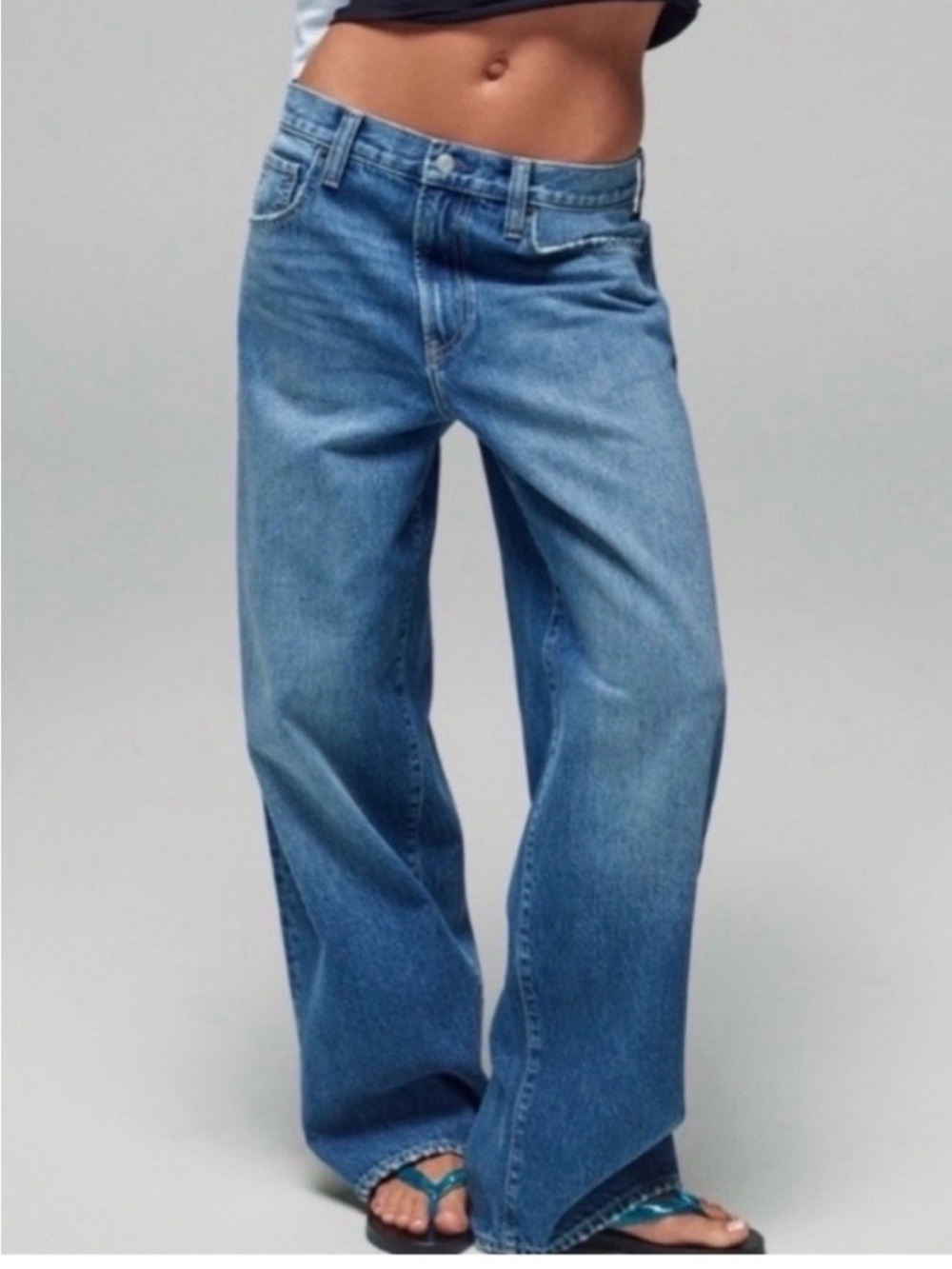 GAP Hailey Bieber super baggy jeans NWT 24 (also have more for sale in 23)